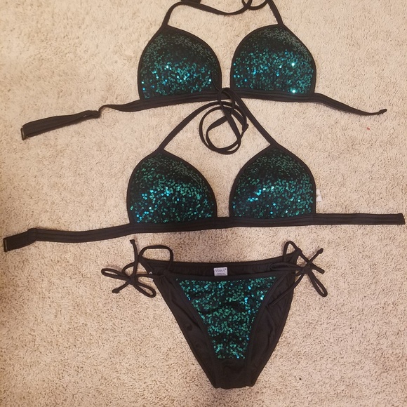 VENUS Other - Green sequins bikini